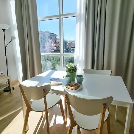 Hotel apartamentowy Otium Casa Vacanze-servizio Incluso A 250 Mt-struttura Pet Friendly 4*