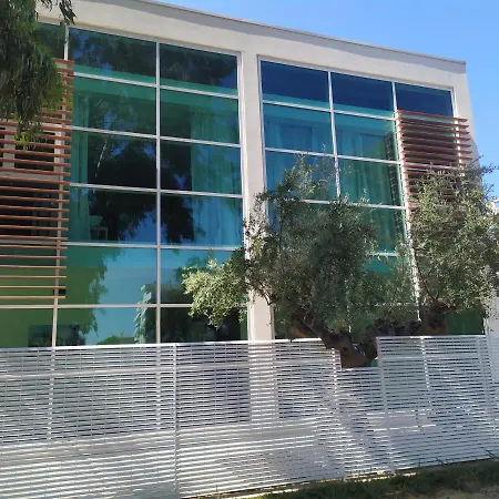 Otium Casa Vacanze-servizio Incluso A 250 Mt-struttura Pet Friendly 4*