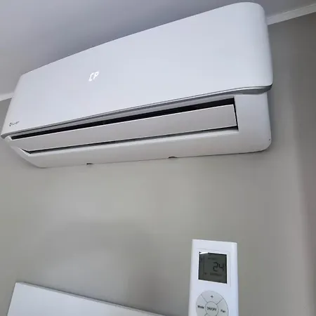 Otium Casa Vacanze-servizio Incluso A 250 Mt-struttura Pet Friendly Giulianova