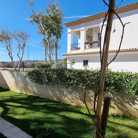 Aparthotel Otium Casa Vacanze-servizio Incluso A 250 Mt-struttura Pet Friendly