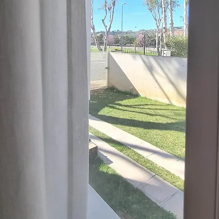 Otium Casa Vacanze-servizio Incluso A 250 Mt Giulianova
