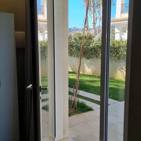 Otium Casa Vacanze-servizio Incluso A 250 Mt-struttura Pet Friendly Aparthotel Giulianova