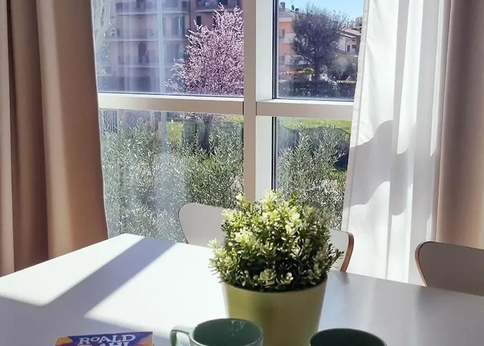 Otium Casa Vacanze-servizio Incluso A 250 Mt-struttura Pet Friendly Apartahotel 4*