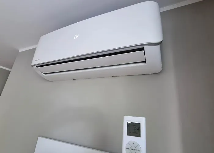 Otium Casa Vacanze-servizio Incluso A 250 Mt-struttura Pet Friendly Giulianova