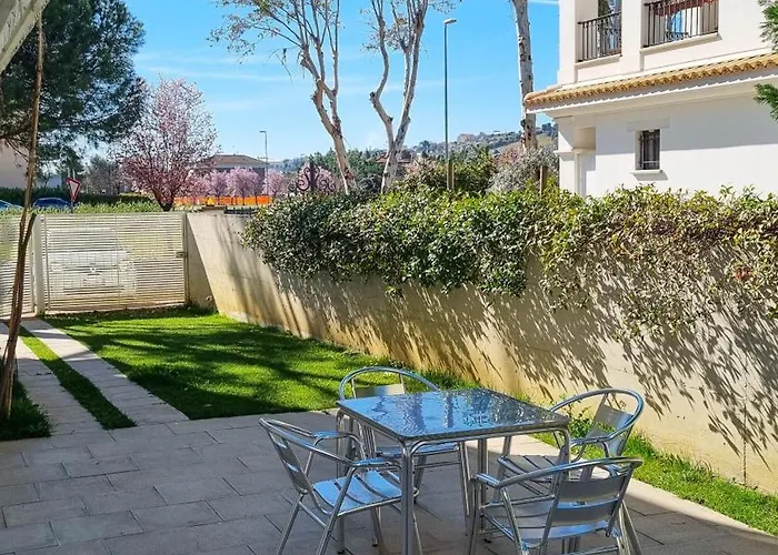 Otium Casa Vacanze-servizio Incluso A 250 Mt-struttura Pet Friendly Apartahotel