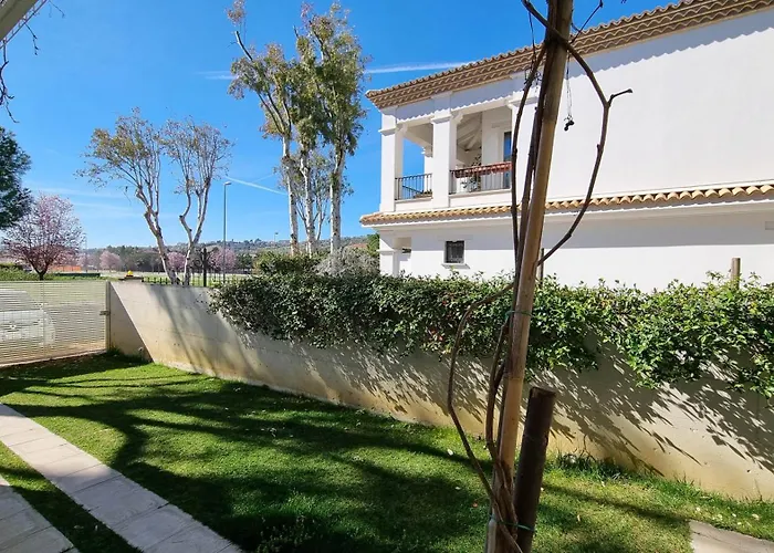 Apartahotel Otium Casa Vacanze-servizio Incluso A 250 Mt-struttura Pet Friendly