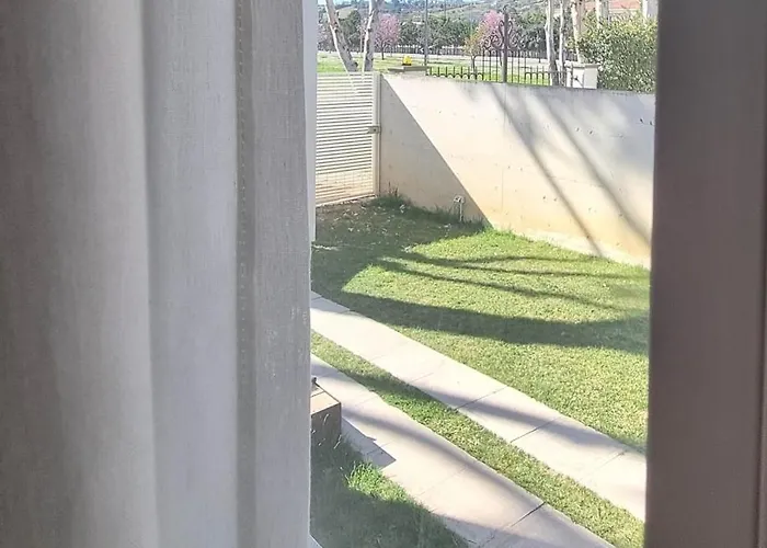 Otium Casa Vacanze-servizio Incluso A 250 Mt-struttura Pet Friendly Giulianova