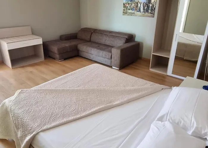 Apartahotel Otium Casa Vacanze-servizio Incluso A 250 Mt-struttura Pet Friendly